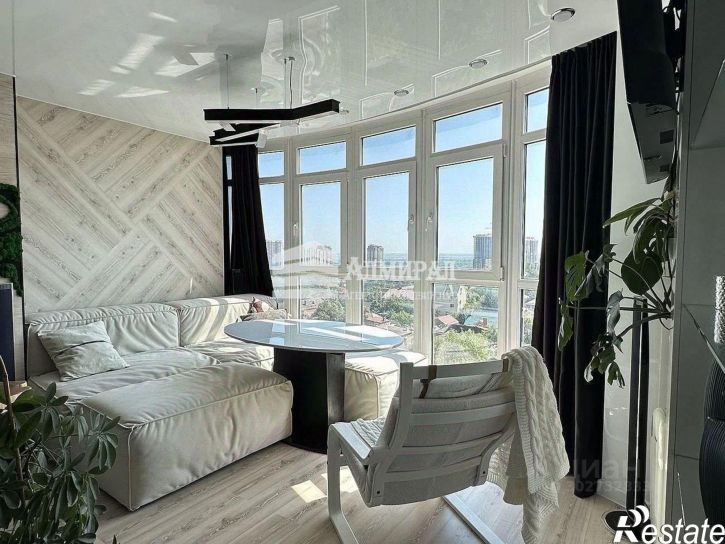 4-комн квартира 23-я линия, 6,  д. 6