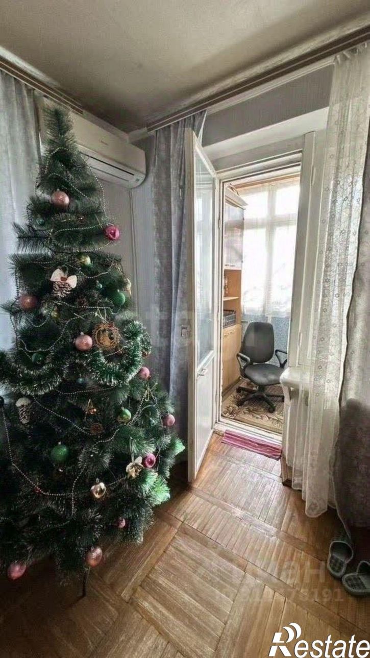 3-комн квартира Каширская улица, 8/2,  д. 8/2