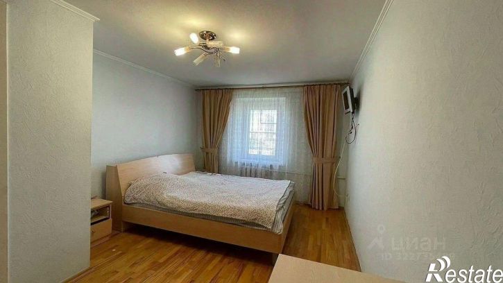 5-комн квартира проспект Стачки, 208,  д. 208