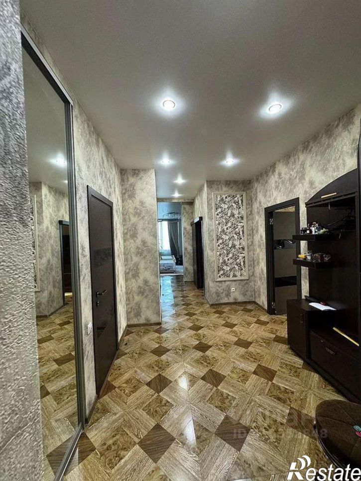 3-комн квартира Ростов-на-Дону г., Кировский