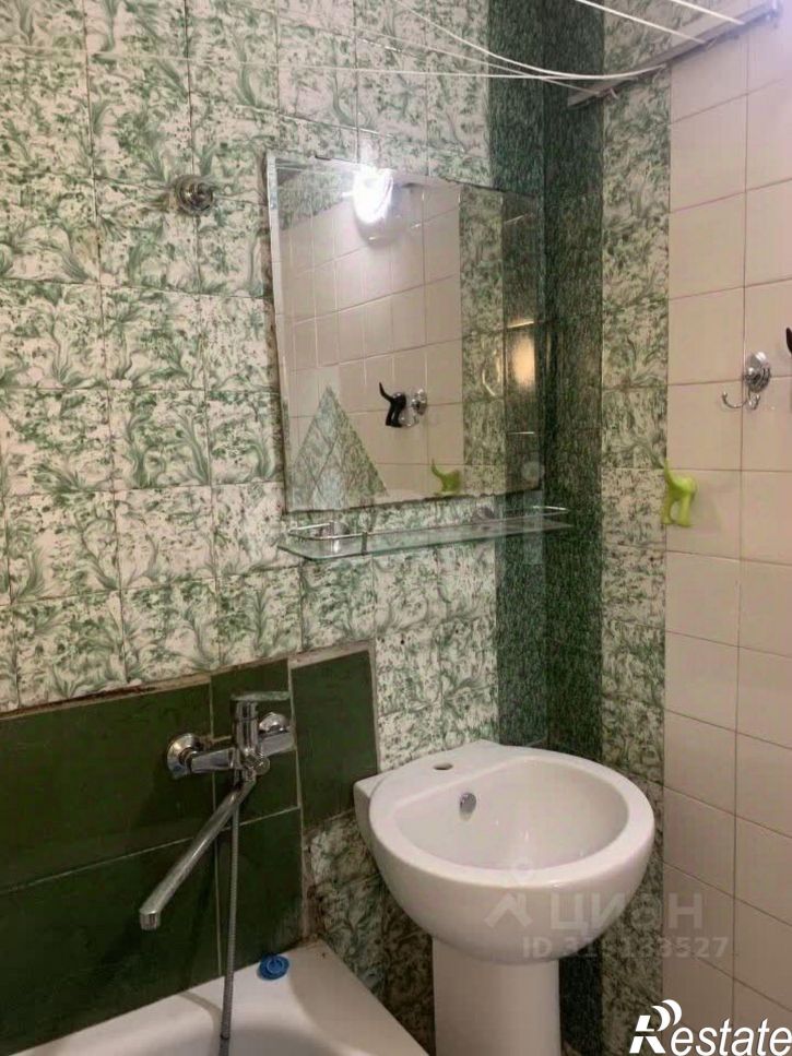 2-комн квартира Кировский проспект, 55,  д. 55