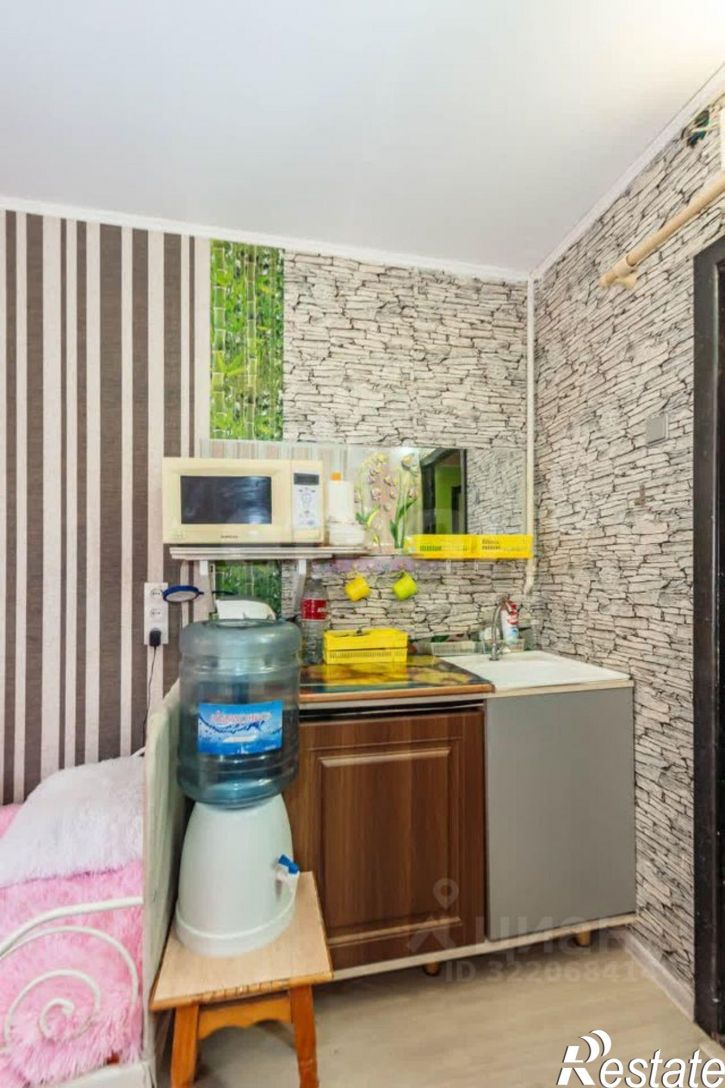 Комната Киргизская улица, 10,  д. 10