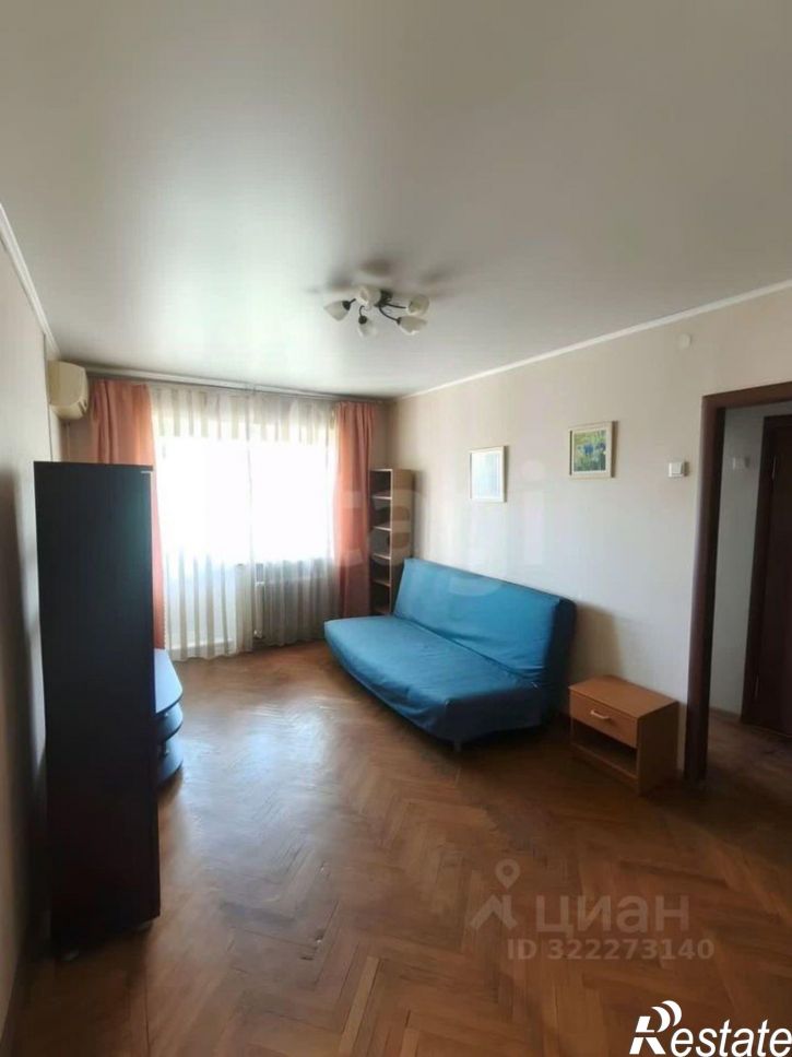 2-комн квартира улица Ларина, 24,  д. 24