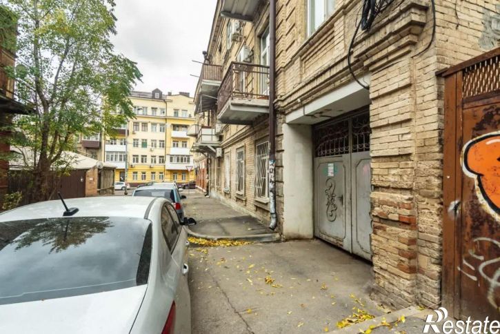 2-комн квартира