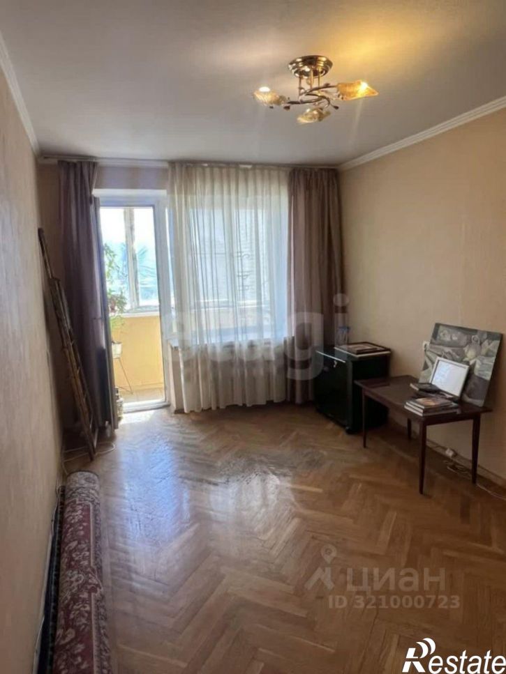 2-комн квартира