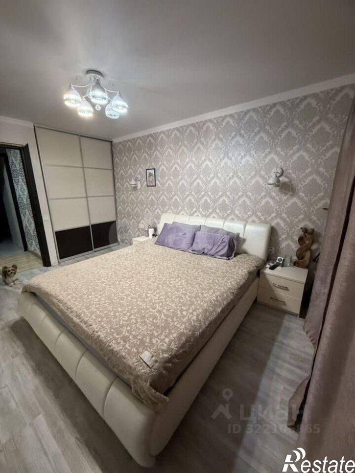 3-комн квартира проспект Стачки, 190,  д. 190