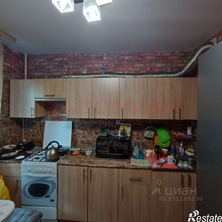 3-комн квартира Вятская улица, 104,  д. 104