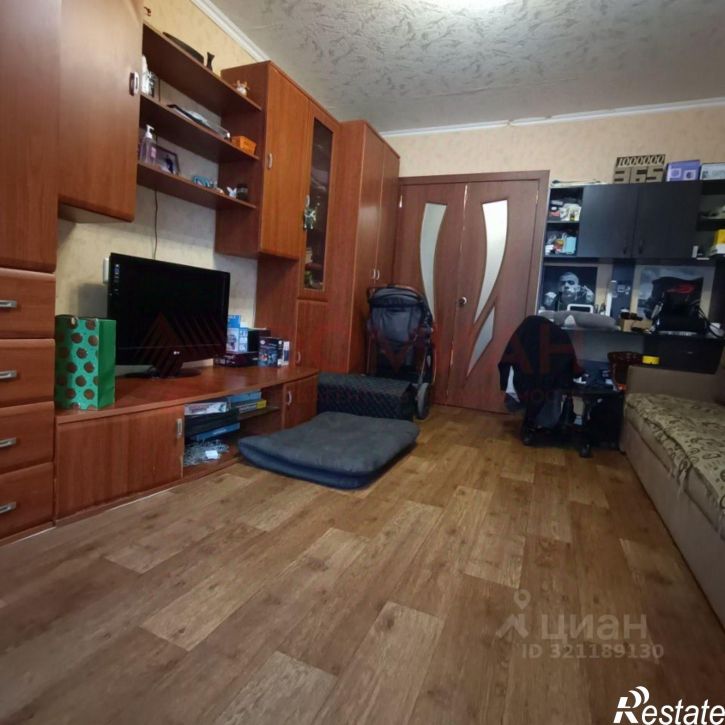 3-комн квартира Вятская улица, 104,  д. 104