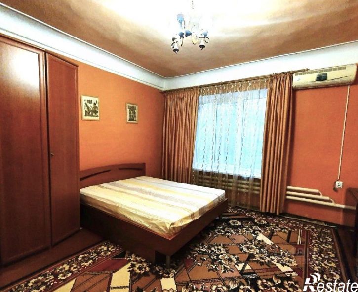 3-комн квартира улица Сеченова, 12,  д. 12