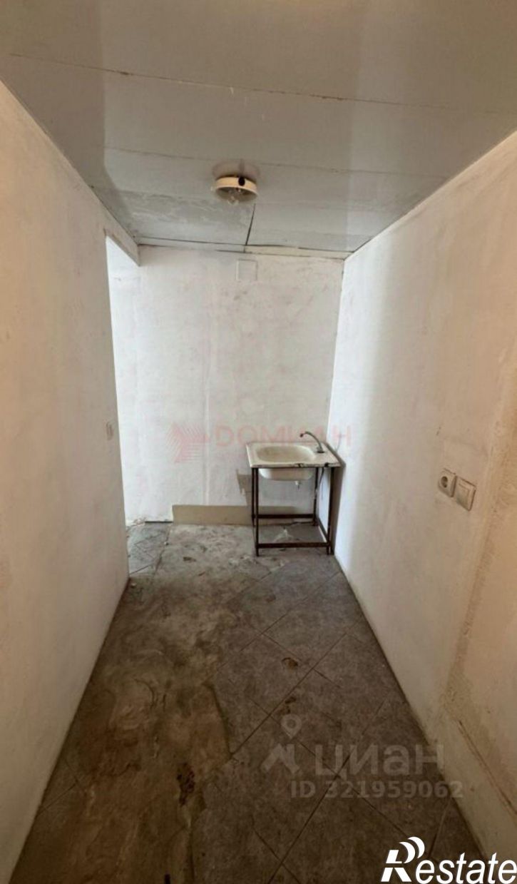 Помещение свободного назначения улица Седова, 25,  д. 25