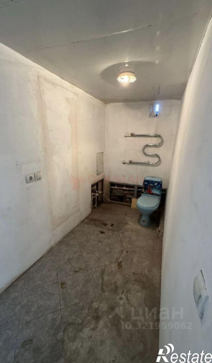 Помещение свободного назначения улица Седова, 25,  д. 25