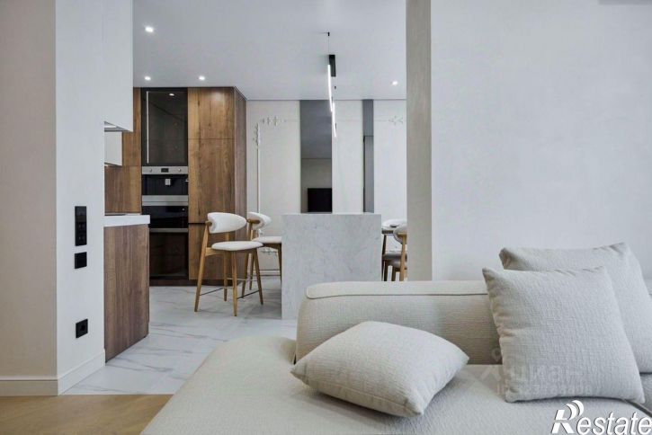 3-комн квартира улица Максима Горького, 256,  д. 256