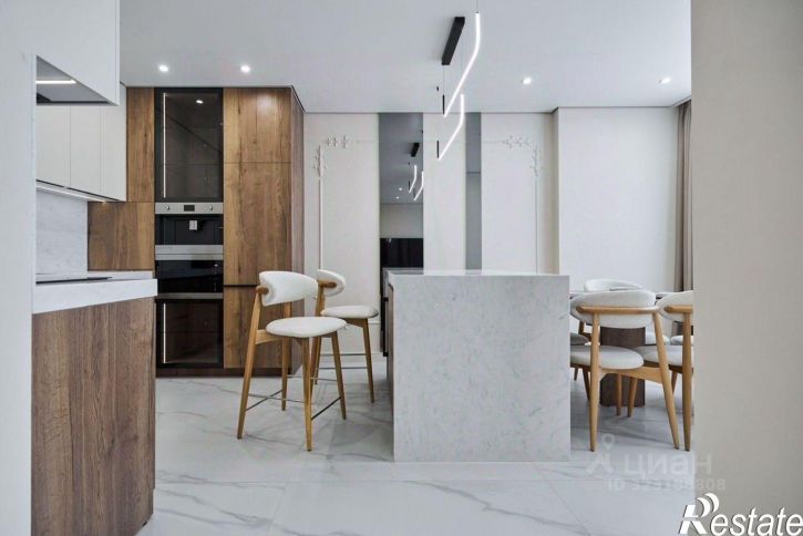 3-комн квартира улица Максима Горького, 256,  д. 256