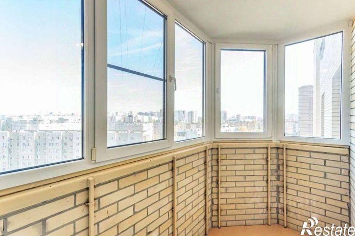 2-комн квартира бульвар Комарова, 1М,  д. 1М