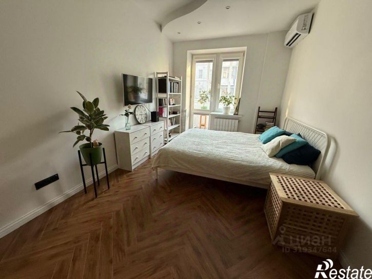 2-комн квартира улица Максима Горького, 111,  д. 111