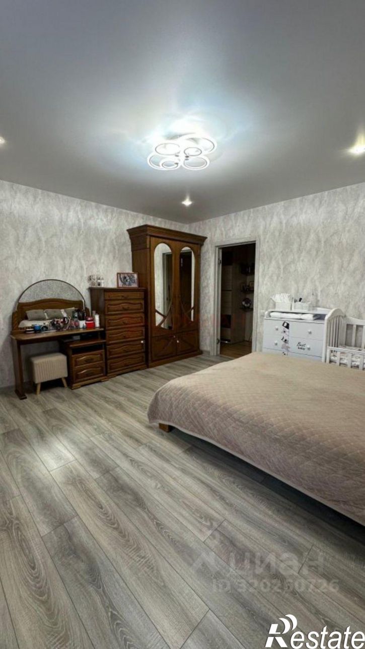 2-комн квартира Орбитальная улица, 90,  д. 90