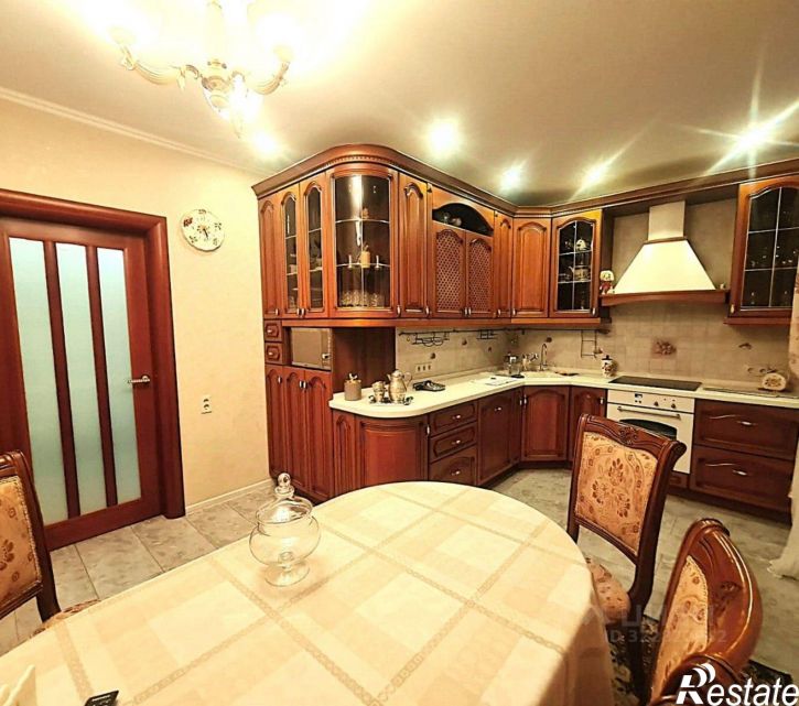 3-комн квартира Соборный переулок, 94А,  д. 94А