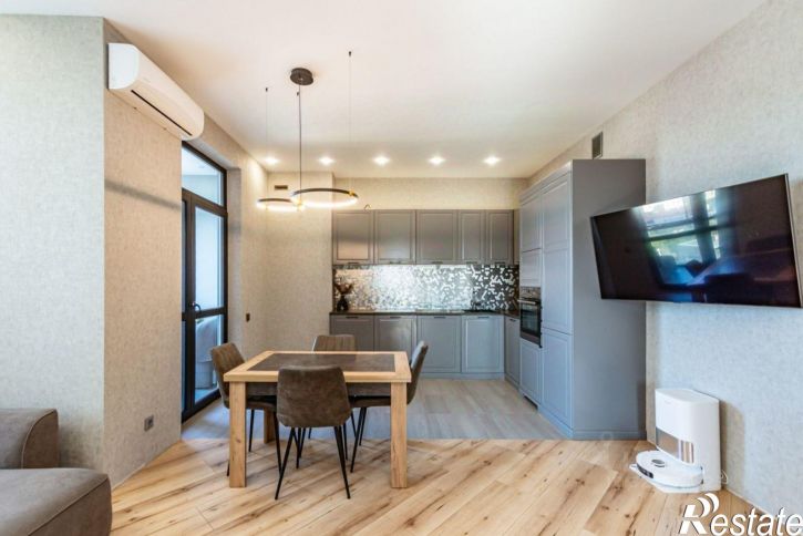 3-комн квартира Ростов-на-Дону г., Кировский