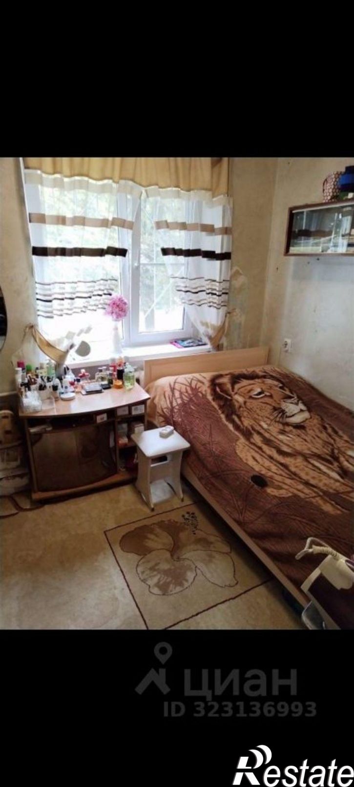 3-комн квартира улица Зорге, 12,  д. 12