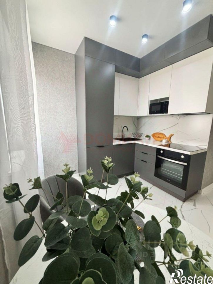 1-комн квартира улица Нансена, 103/1 с2,  д. 103/1 с2