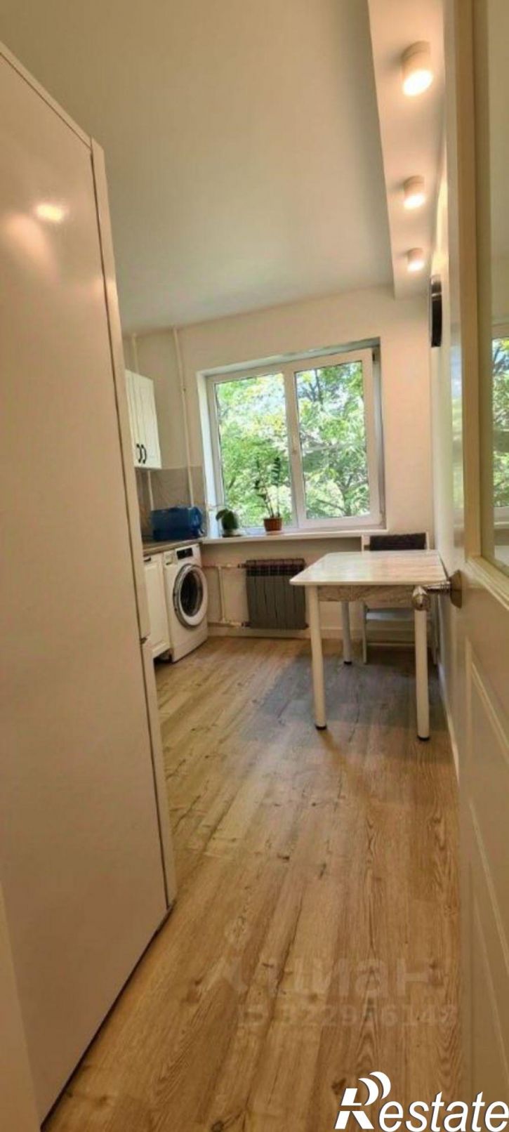 2-комн квартира Стартовая улица, 16,  д. 16