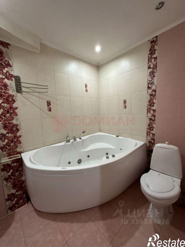 2-комн квартира проспект Шолохова, 214/2,  д. 214/2