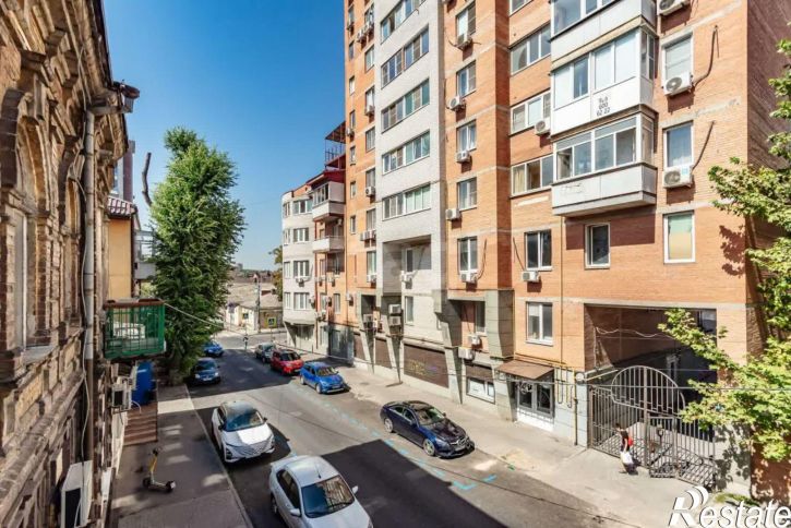 2-комн квартира улица Серафимовича, 14,  д. 14