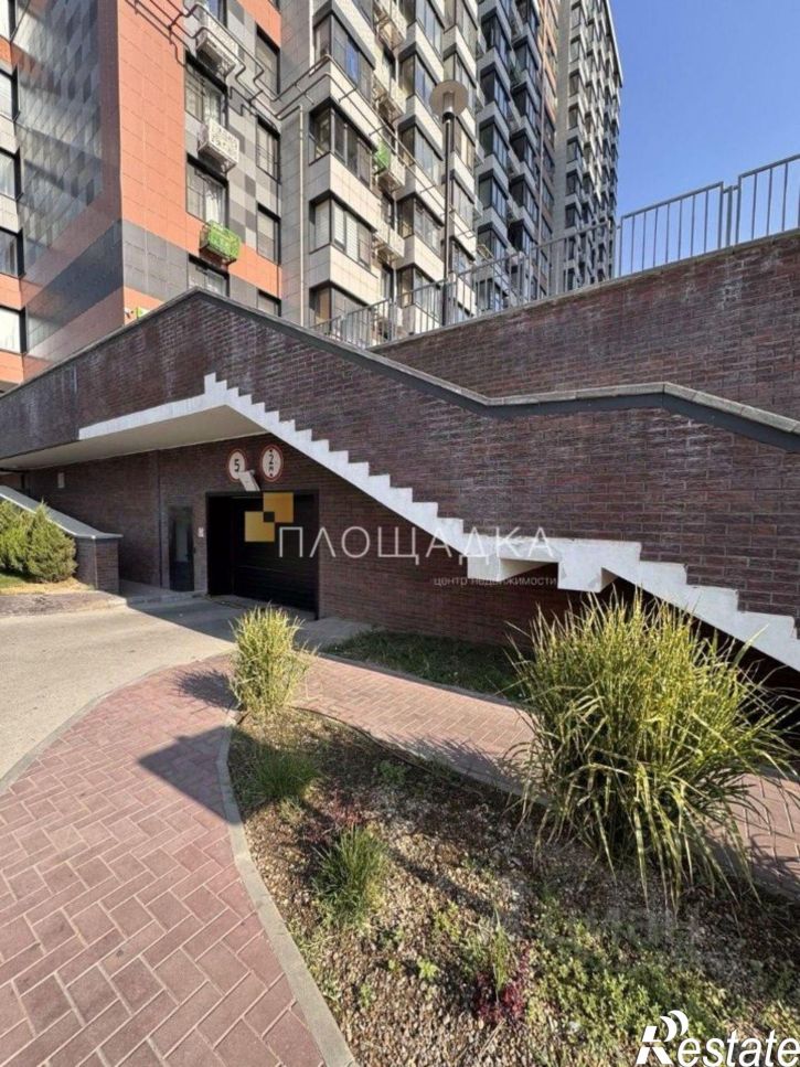 Гараж/парковка улица Нансена, 109/6,  д. 109/6