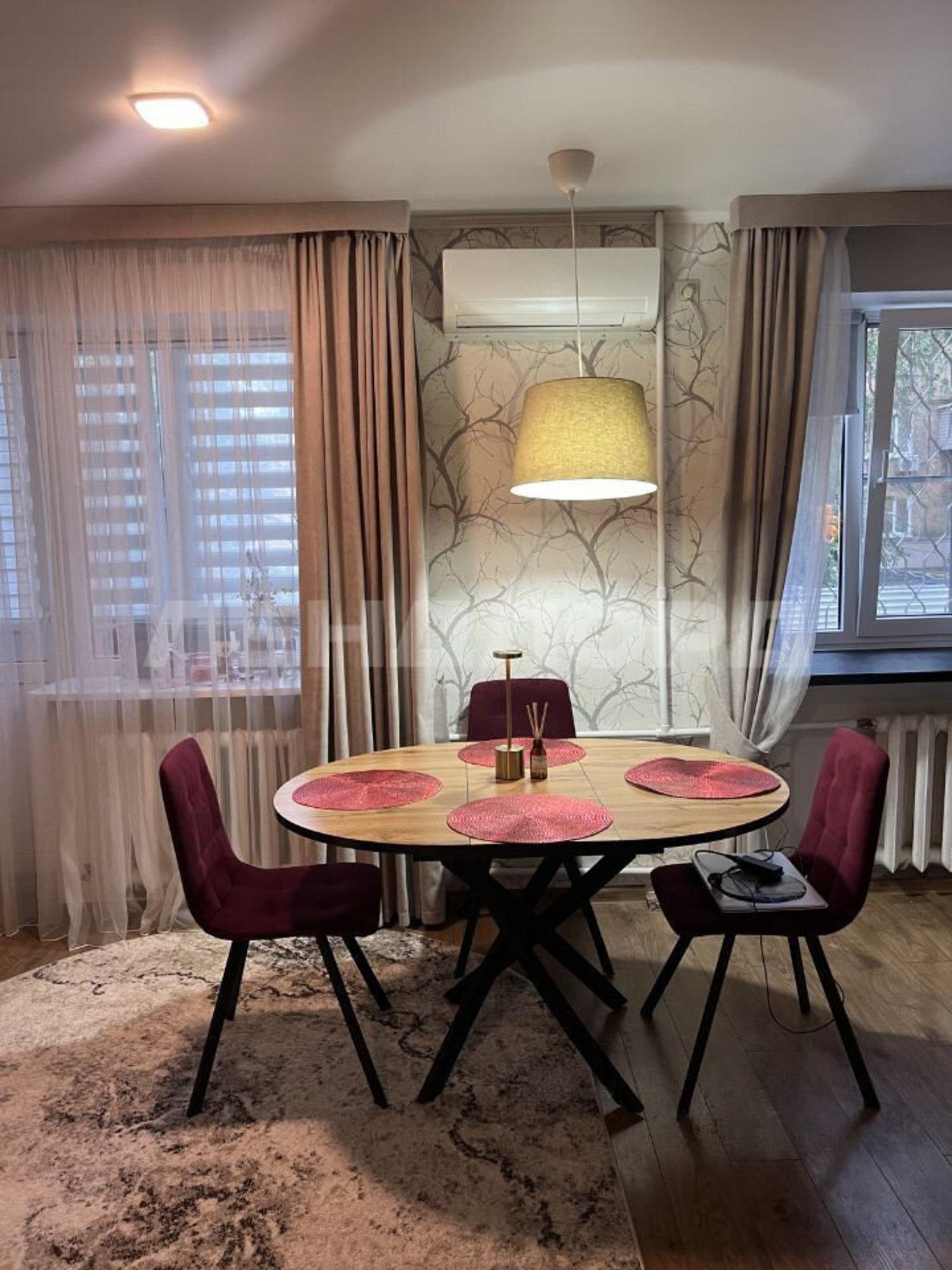 Купить квартиру за 8 400 000 рублей на Адыгейская улица, 74