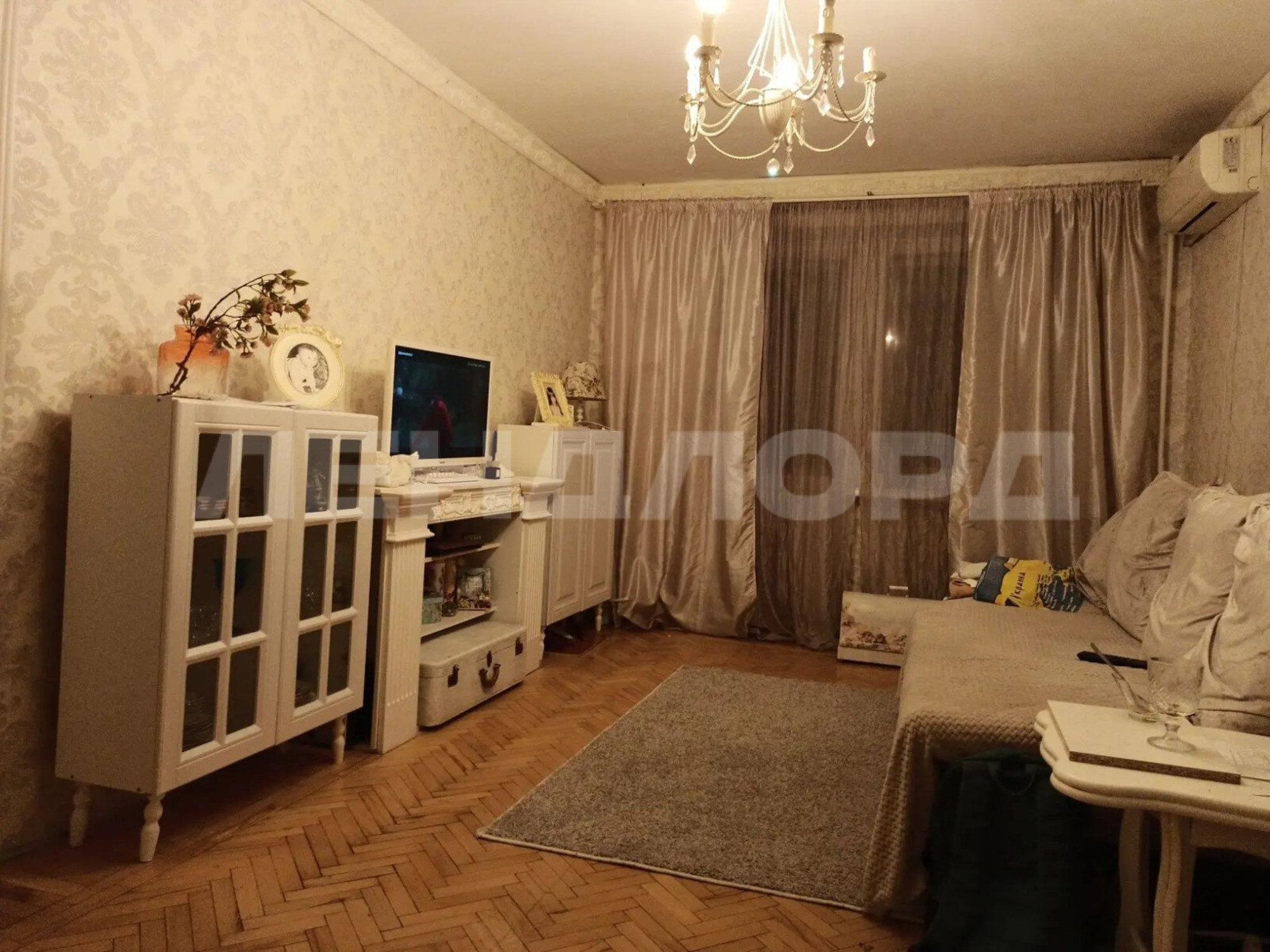 Купить квартиру за 5 600 000 рублей на проспект Стачки, 199/3Д