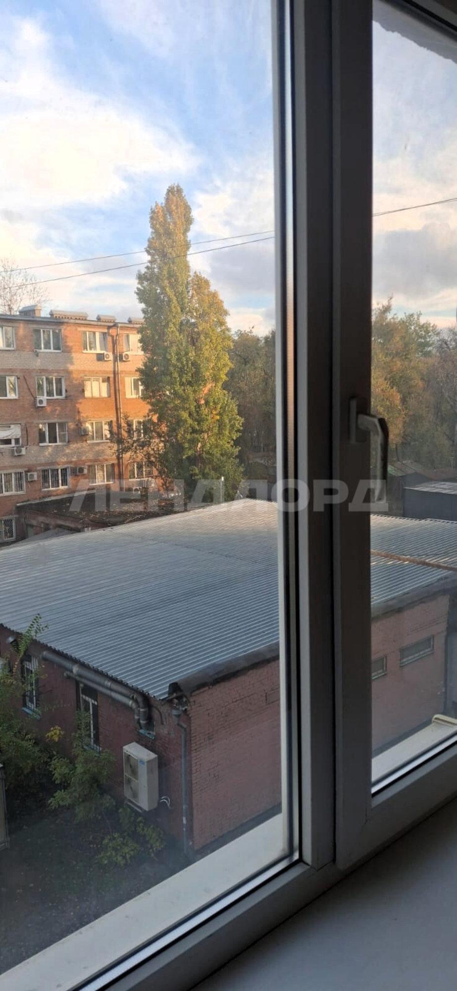 Купить квартиру за 2 330 000 рублей на Казахская улица, 89/3