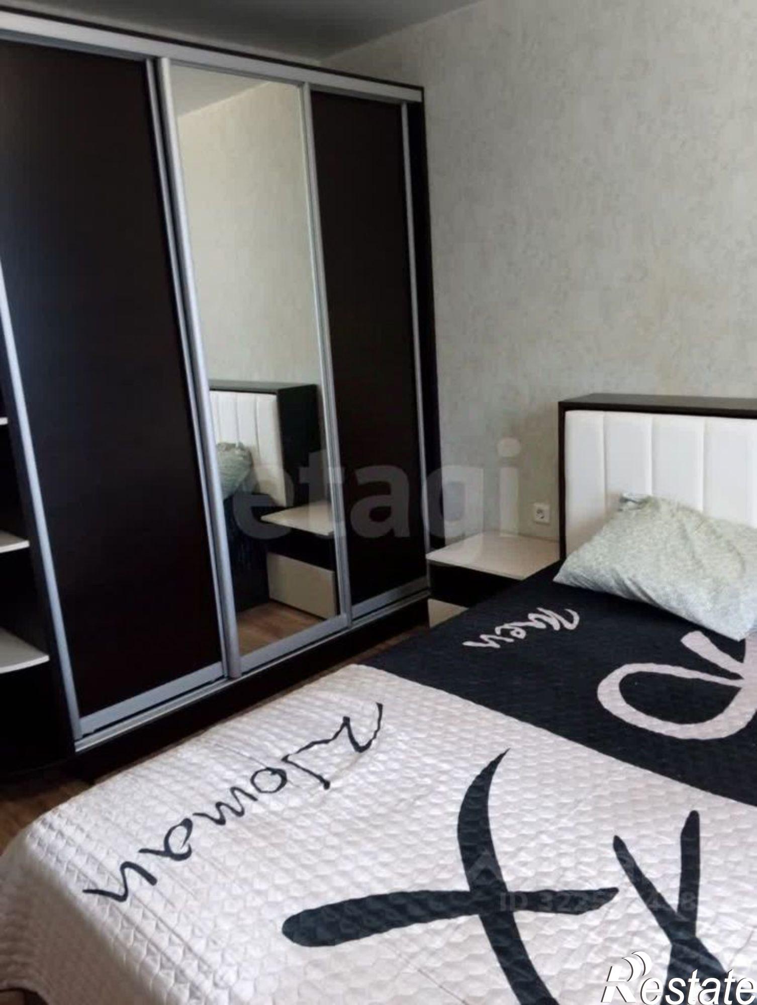 Сдать квартиру за 25 000 рублей на переулок Белоусова, 14 с1