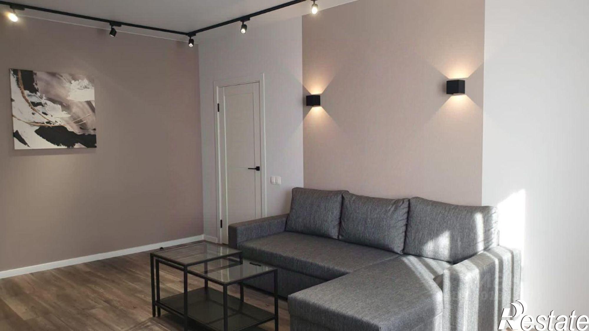 Сдать квартиру за 60 000 рублей на улица Герасименко, 17/2