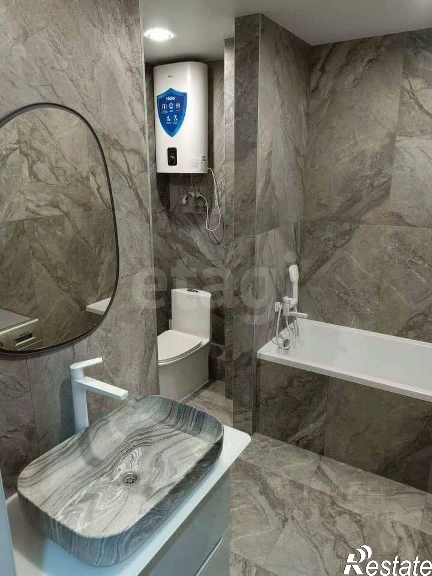 Купить квартиру за 10 200 000 рублей на Днепровский переулок, 117 с1