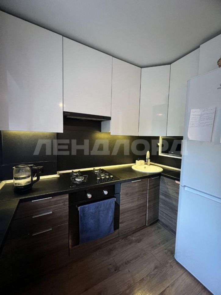 2-комн квартира Адыгейская улица, 74