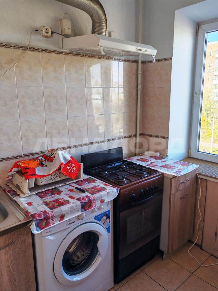 2-комн квартира Коммунистический проспект, 49