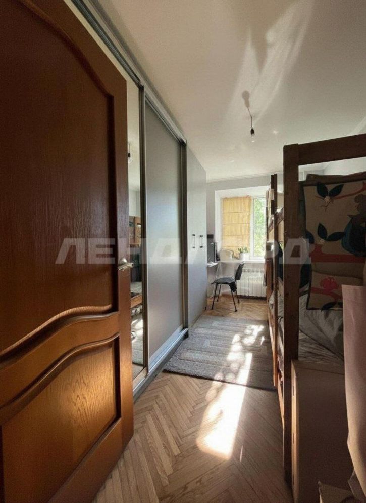 3-комн квартира улица Страны Советов, 14