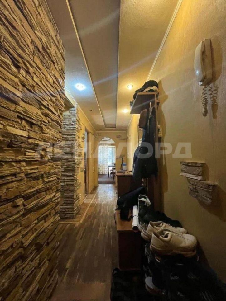 3-комн квартира улица Страны Советов, 14