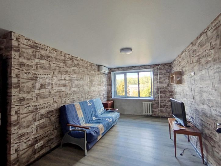 3-комн квартира улица Оганова, 7