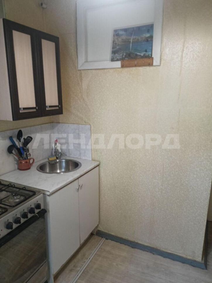 1-комн квартира проспект 40-летия Победы, 178