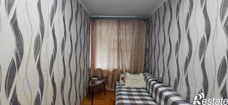 3-комн квартира улица Малюгиной, 284,  д. 284