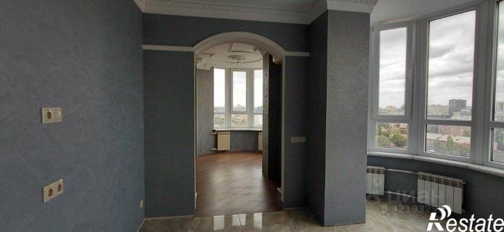 3-комн квартира улица Красных Зорь, 13,  д. 13