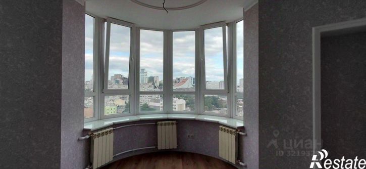 3-комн квартира улица Красных Зорь, 13,  д. 13