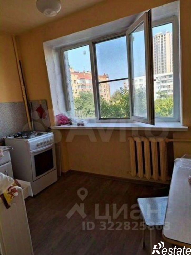 2-комн квартира ул Максима Горького, 285,  д. 285