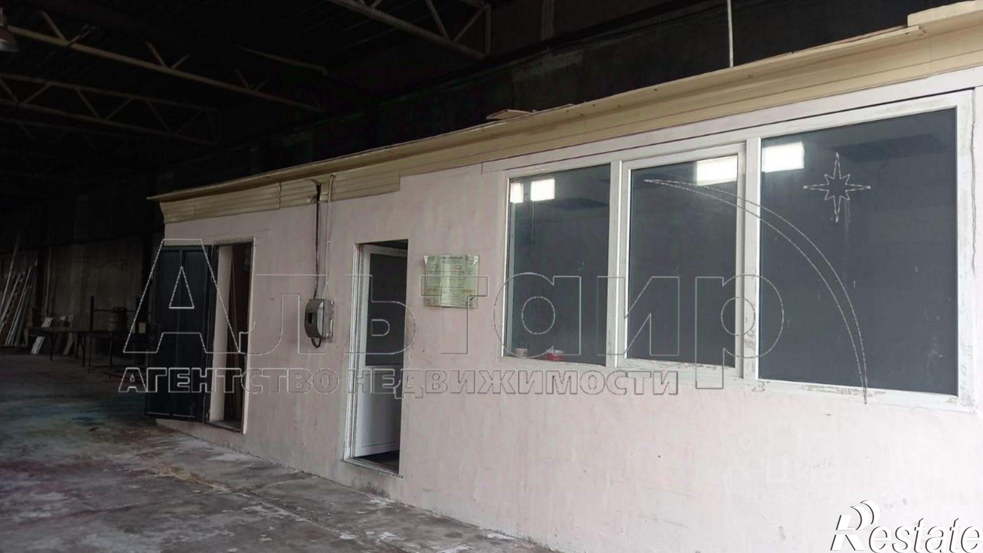 Сдать складское помещение за 250 000 рублей на Орская улица, 31