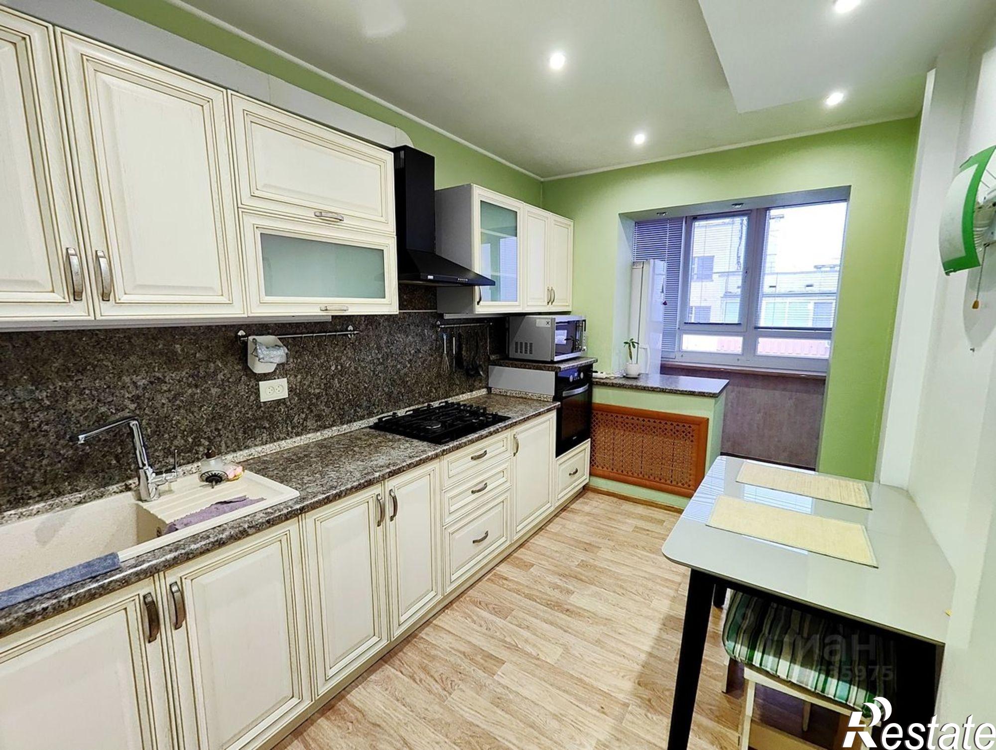 Сдать квартиру за 40 000 рублей на Верхоянский переулок, 11