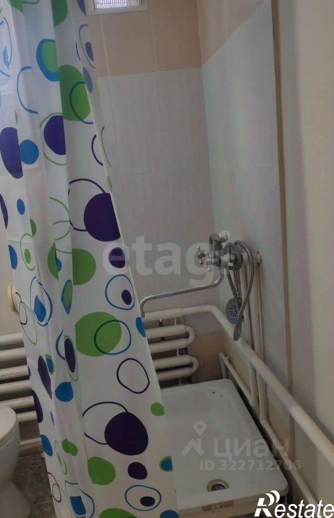 Сдать дачу, дом, коттедж за 25 000 рублей на улица 2-й Пятилетки, 6