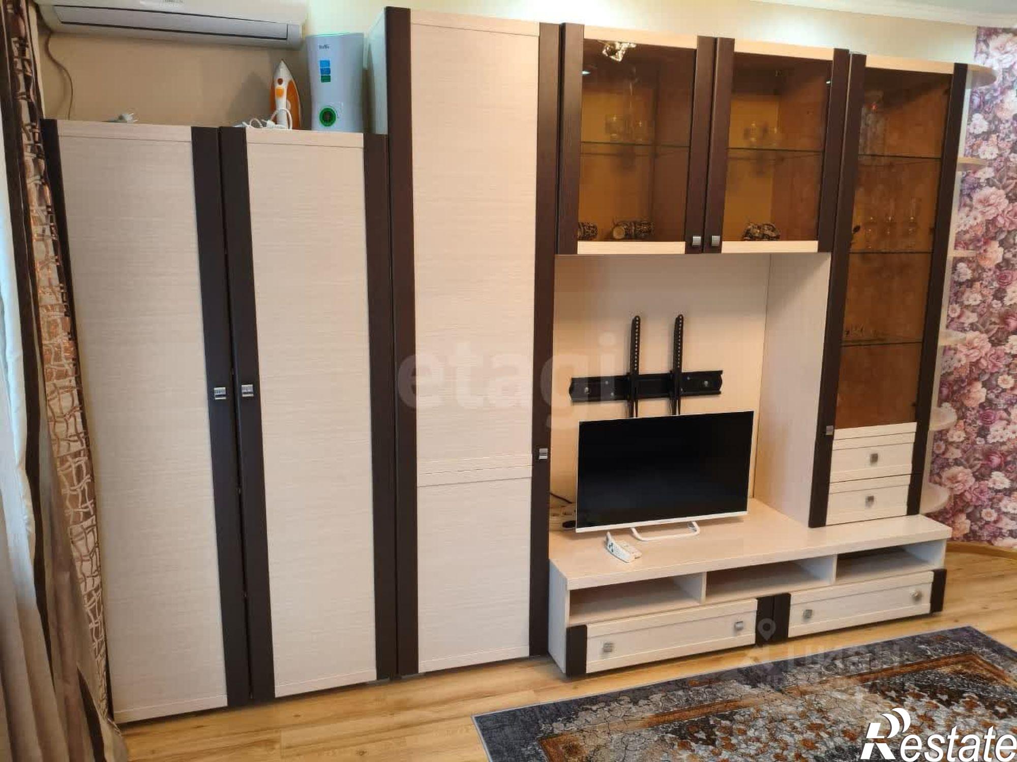 Сдать квартиру за 35 000 рублей на улица Ларина, 18/18