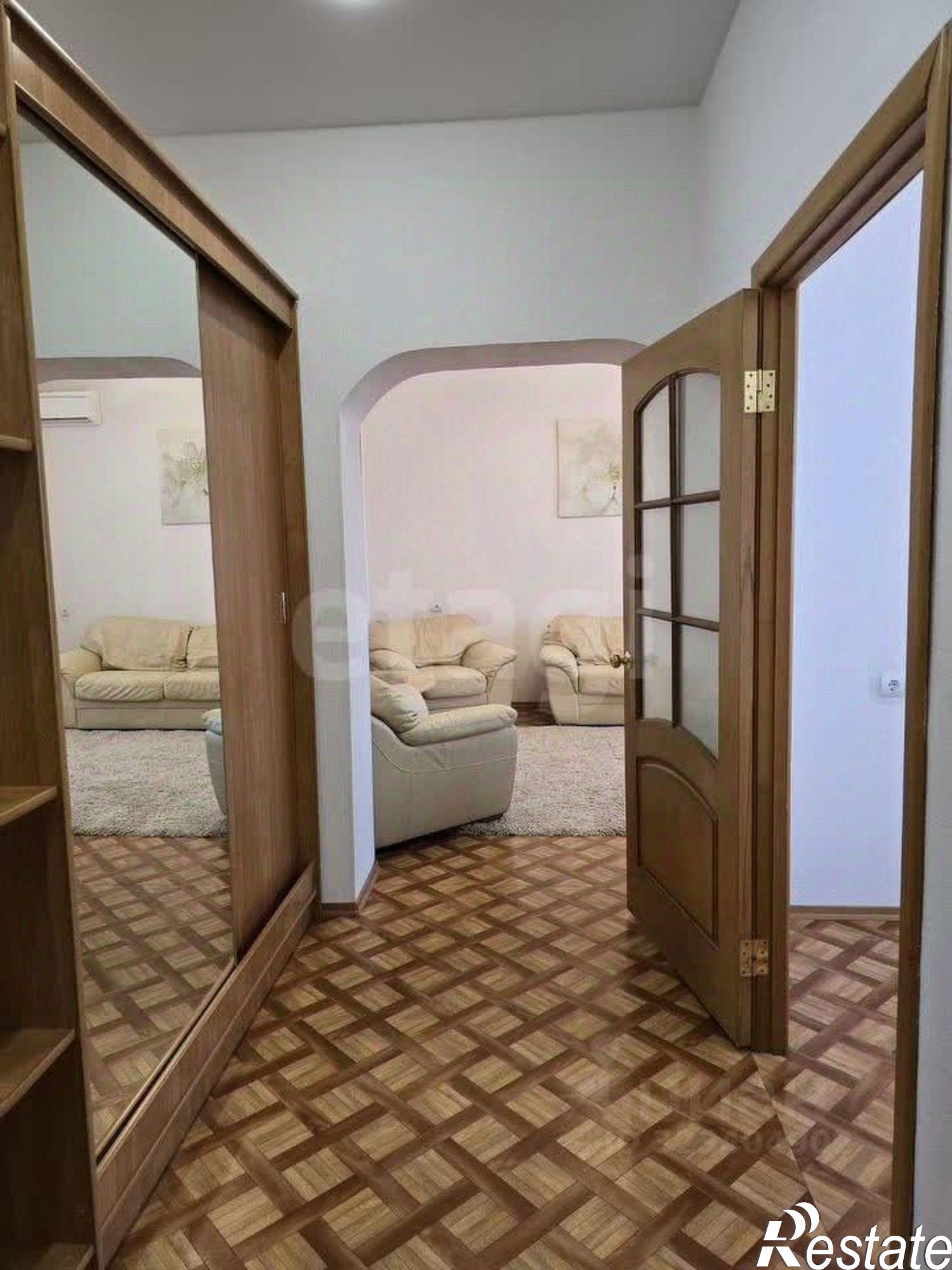 Сдать квартиру за 40 000 рублей на Металлургическая улица, 110Б