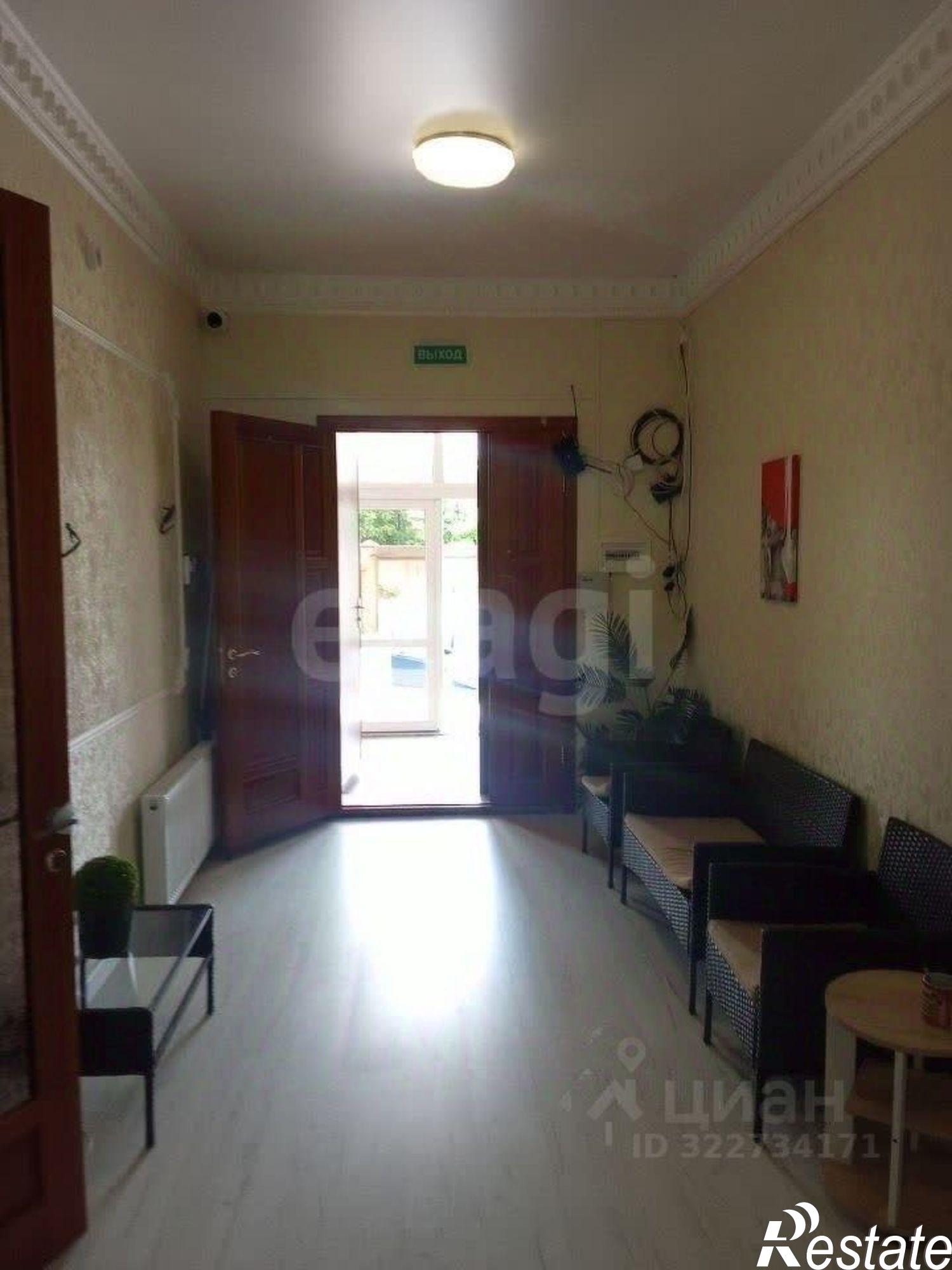 Сдать дачу, дом, коттедж за 350 000 рублей на ул Бессарабская, 13